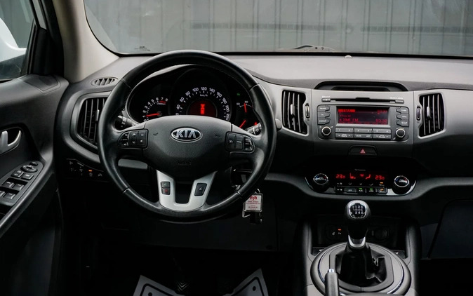 Kia Sportage cena 46500 przebieg: 193000, rok produkcji 2013 z Lubawa małe 704
